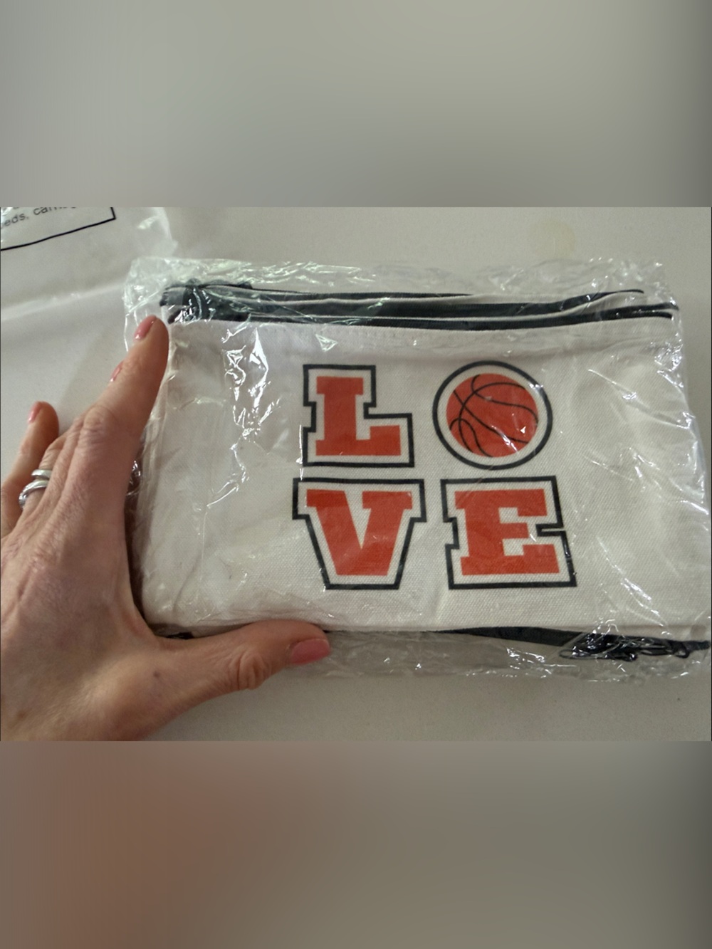 White LOVE Basketball Zip Pouch - Unbranded, 12 canvas zip pouches, NEW